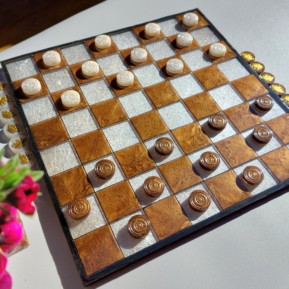 Chess & Checkerboard Big Set - Picture 8 of 10